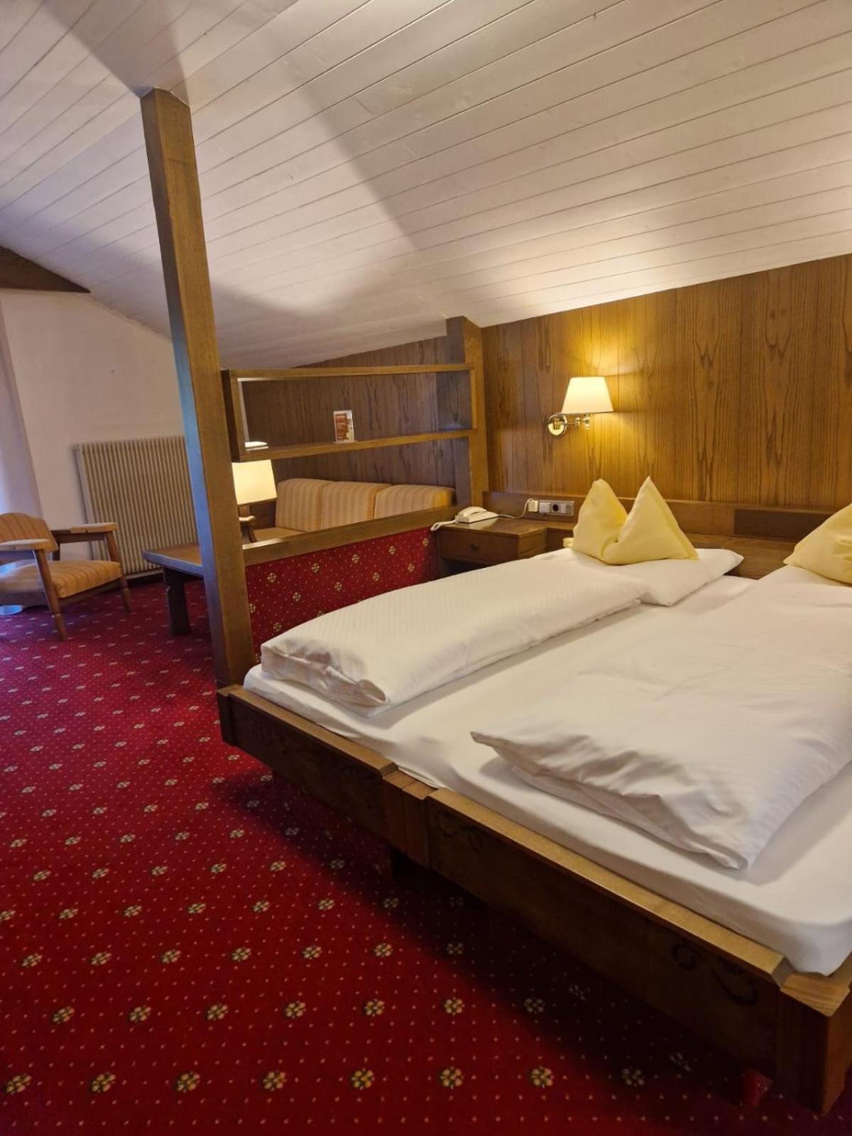 Hotel Am Wolfgrubenersee Soprabolzano Εξωτερικό φωτογραφία